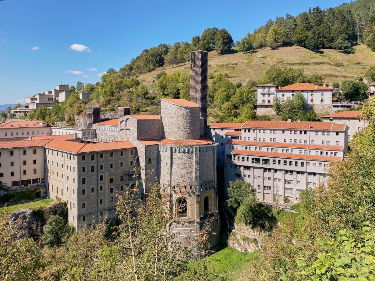 Iraipe Santuario De Arantzazu Hotel Onate Bagian luar foto