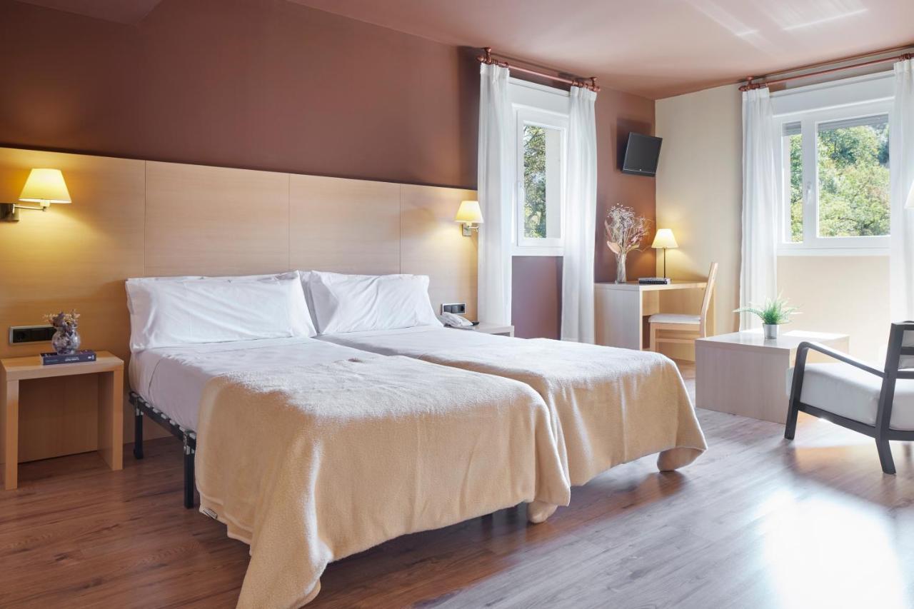 Iraipe Santuario De Arantzazu Hotel Onate Bagian luar foto