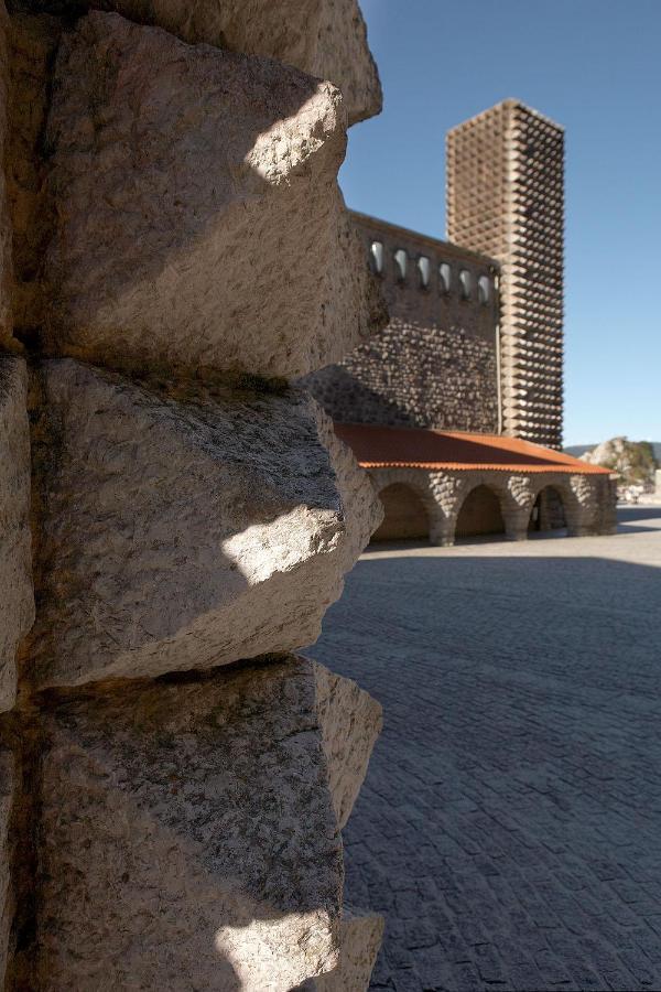 Iraipe Santuario De Arantzazu Hotel Onate Bagian luar foto
