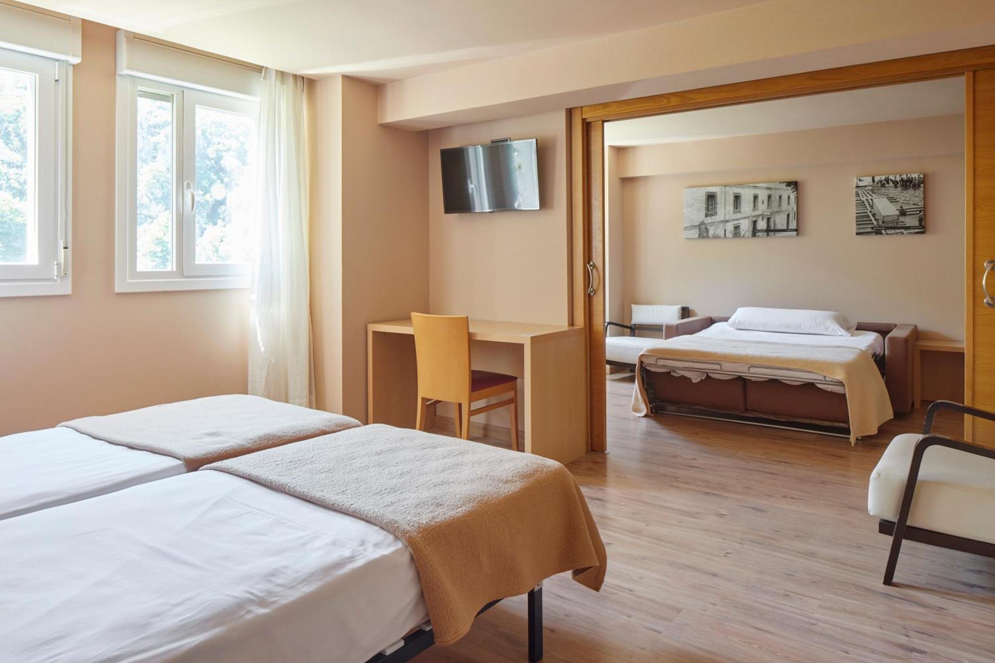 Iraipe Santuario De Arantzazu Hotel Onate Bagian luar foto